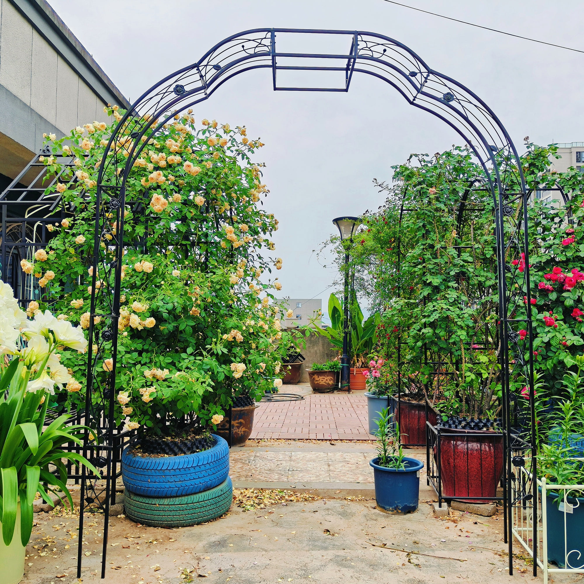 Yoneston 98.4"H Metal Garden Arch Trellis, Garden Arbor Trellis Support Rose Arch for Outdoor Plant Climbing or Wedding Decor, Black