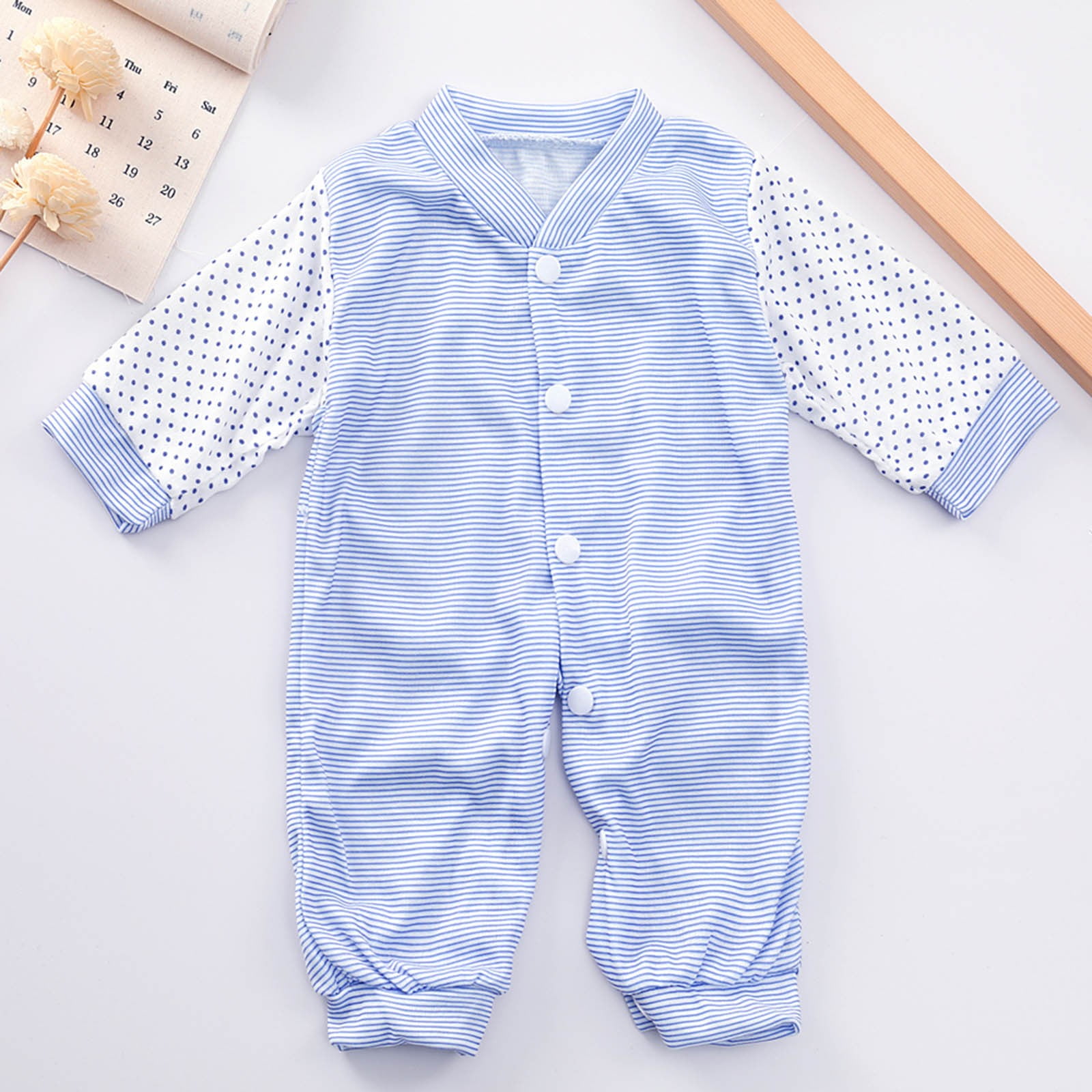 Ketyyh-chn99 Outfits Baby Girl Baby Girl Boy Clothes Set +Bib+Sock Set Tops+Hat+Pants 8Pcs Outfits Boy Shose+Romper Girl Boy Outfits Preemie Baby Clothes Cotton Blend for 0-3Months,Blue