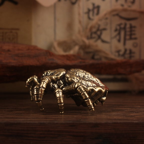 ETEREAUTY Compact Brass Spider Figurine Golden Sculpture for Living Room Desktop Decor