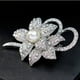 thumbnail image 3 of 2X Pin de Broche de Flores con Clase con Cristal Creado Brillante Y Perla Creada para la Boda de Navidad O Fiesta de Graduacion, 3 of 5