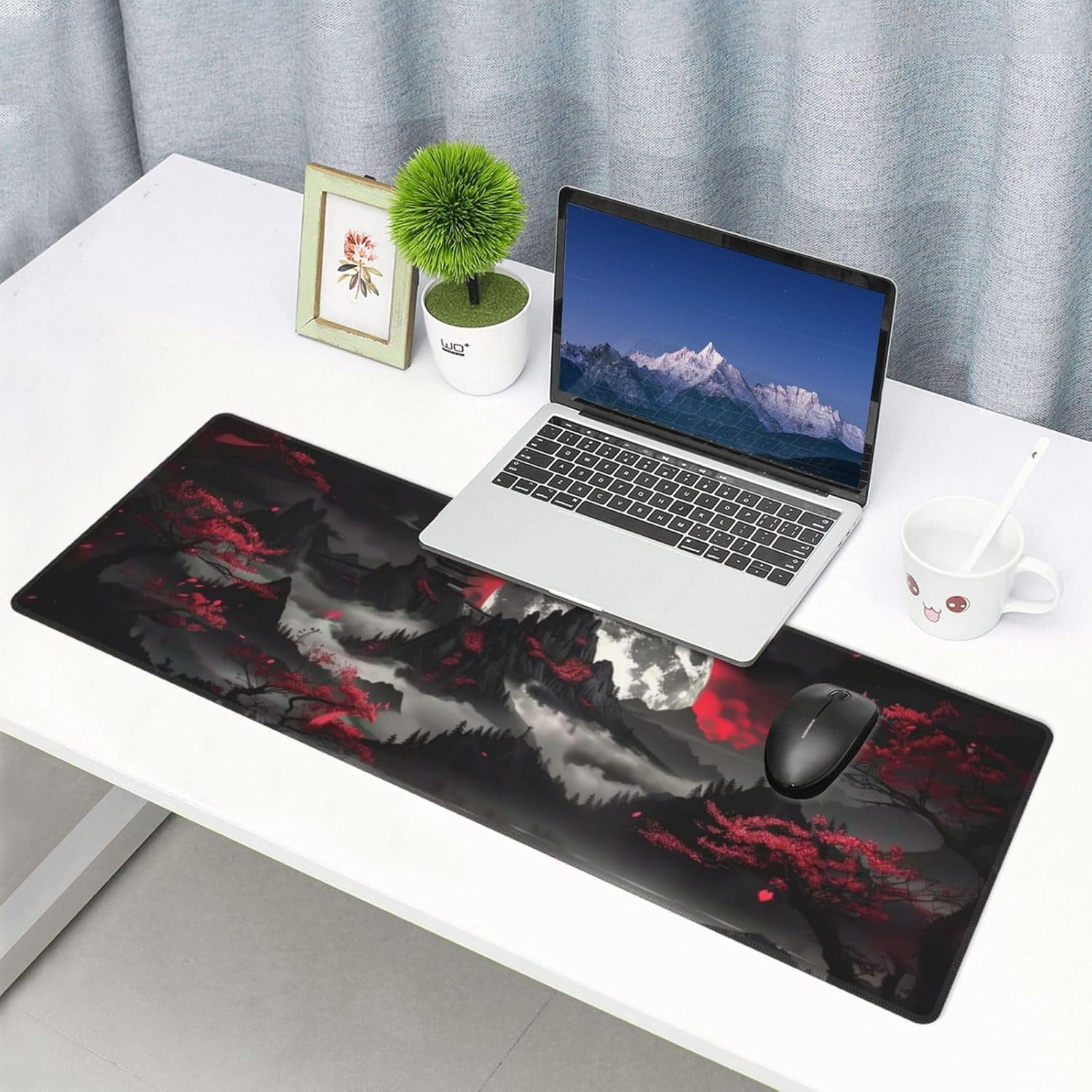 Mouse Pad, Large Japanese Desk Mat, XL Anime Gaming Keyboard Mat, Non-Slip Rubber Base, Big Extended Desk Protector for Home Office, 31.5”x11.8”