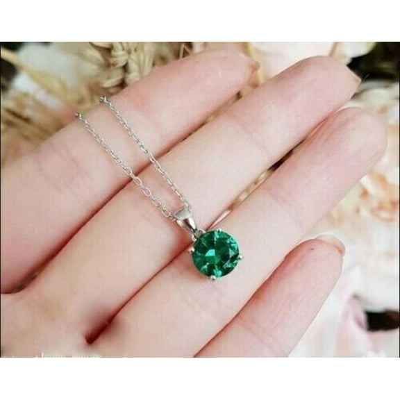 New Pretty 2Ct Round Cut Lab-Created Green Emerald Solitaire Pendant 14K White Gold Plated