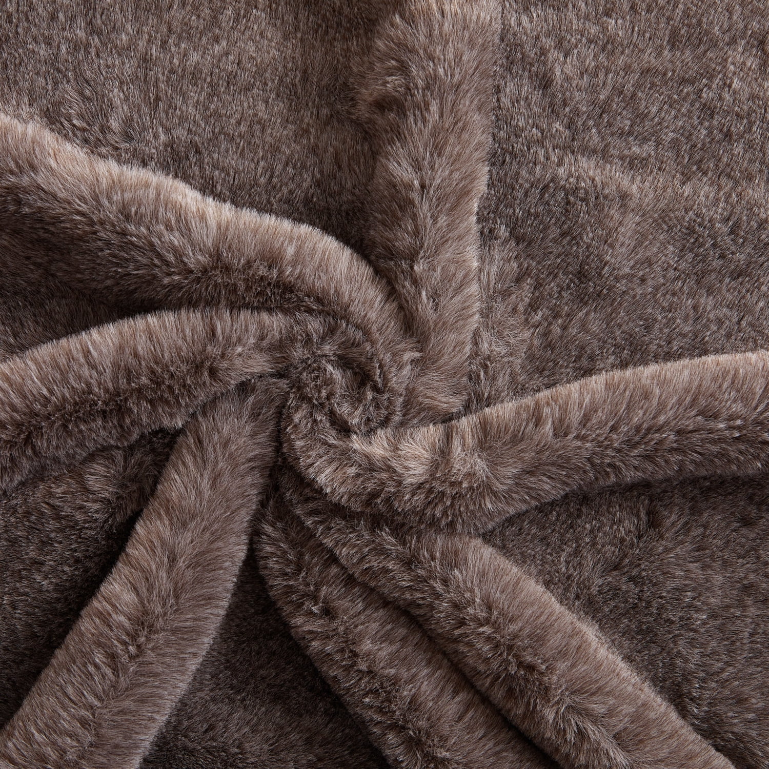 Cozy Haven Luxury Heathered Cationic Faux Fur Oversized Couch Throw Blanket, Brown, 50 x 72 in