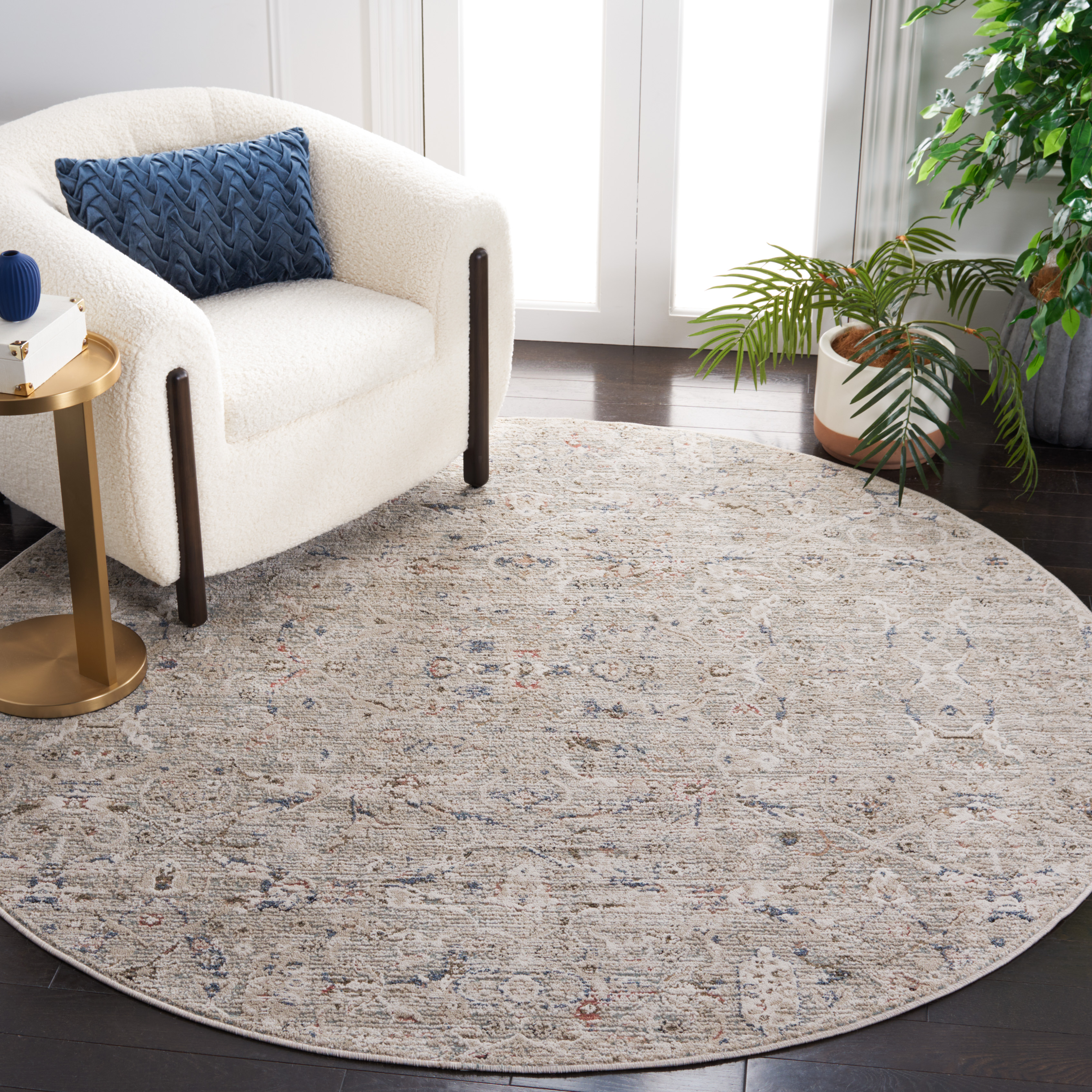 SAFAVIEH Vivaldi Petrina Abstract Area Rug, Ivory/Navy, 6'7" x 6'7" Round