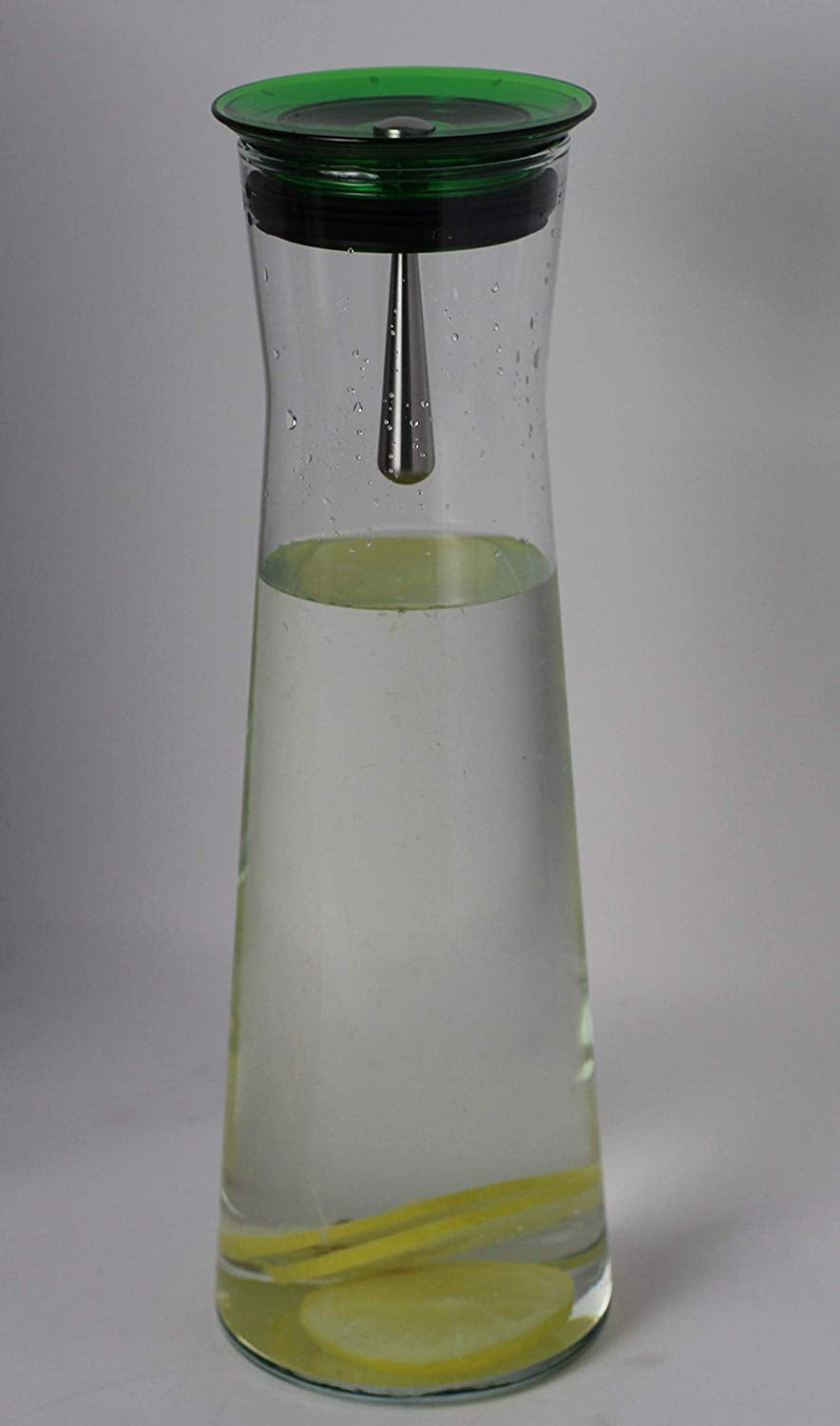 Simax Glassware Exclusive Clear Glass Carafe Easy Pour, Green Lid