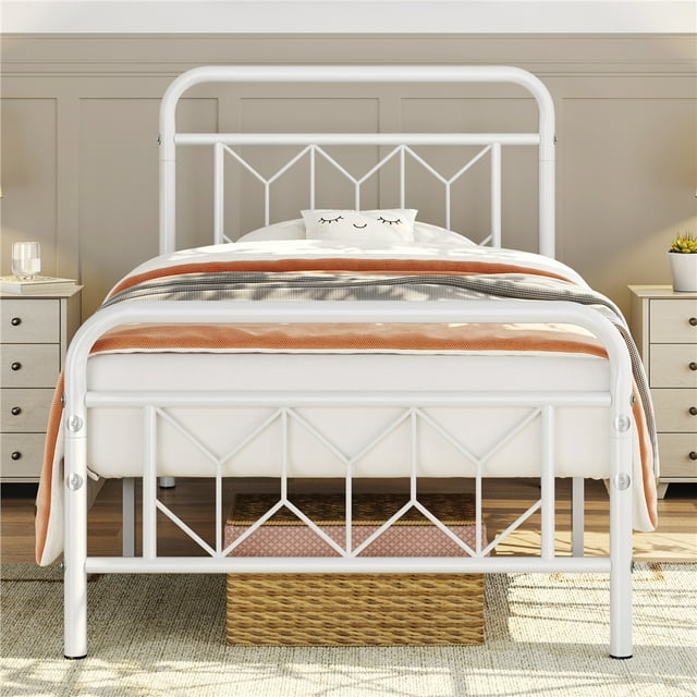 Yaheetech Vintage Metal Platform Bed Frame with Diamond Pattern Headboard, Twin, White