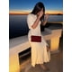 thumbnail image 4 of Vestido largo elegante plisado liso con dobladillo y retales para mujer, vestido elegante con cuello redondo y mangas cortas, bata con una botonadura, ropa de viaje para verano, 4 of 5