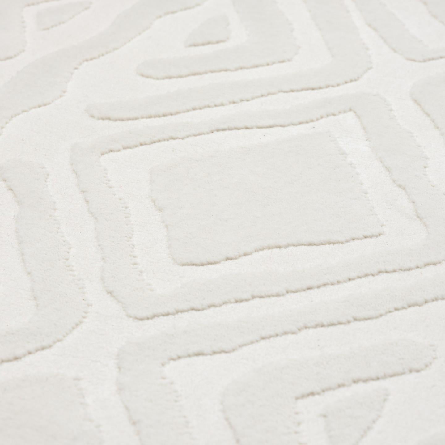Luxe Weavers Moroccan Diamond Cream 8x10 Area Rug for Living Rooms