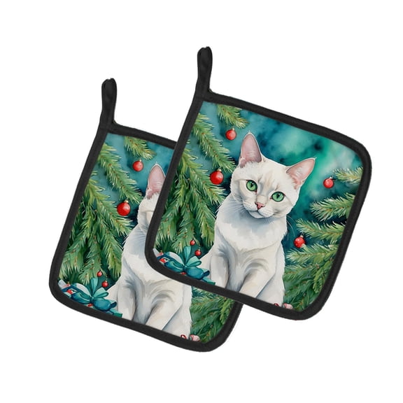 Carolines Treasures DAC7217PTHD 7.5 x 7.5 in. Foreign White Cat by the Christmas Tree Pot Holders - Set of 2