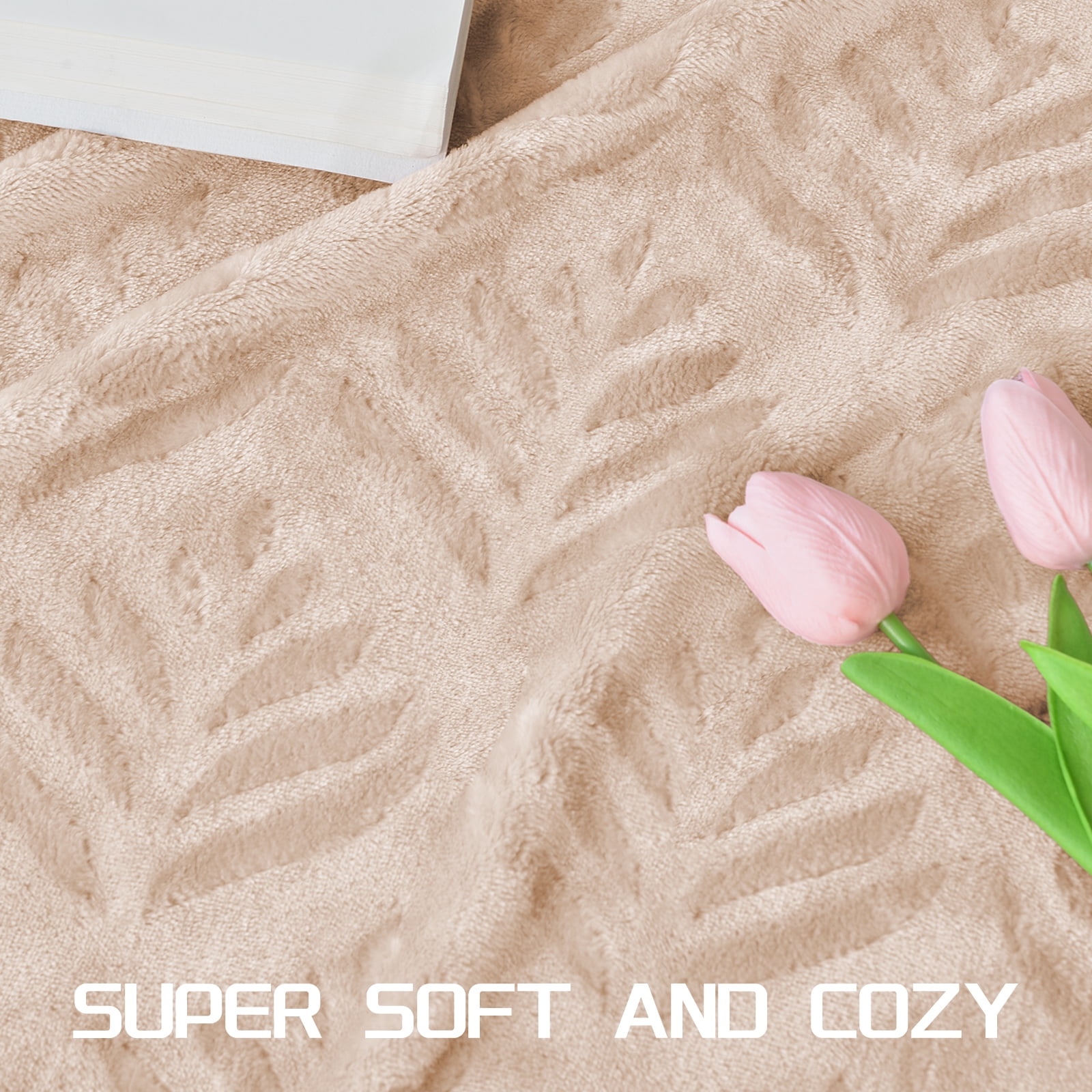 Exclusivo Mezcla Queen Size Fleece Blanket for Bed, Leaves Pattern Super Soft and Cozy Blankets, Plush Fuzzy Lightweight, Camel, 90"x90"