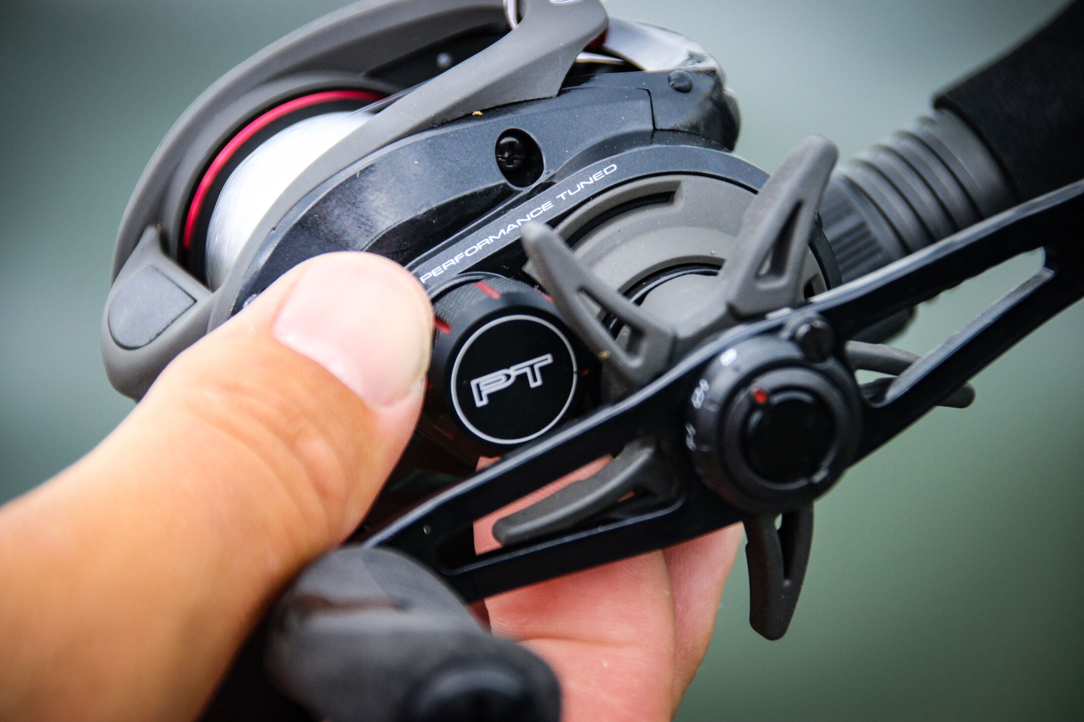 Quantum Smoke Baitcast Fishing Reel, Right-Hand Retrieve, 10+1 Bearings, 5.1:1 Gear Ratio, Black - Walmart.com Quantum Smoke Baitcast Fishing Reel, Right-Hand Retrieve, 10+1 Bearings, 5.1:1 Gear Ratio, Black - Walmart.com