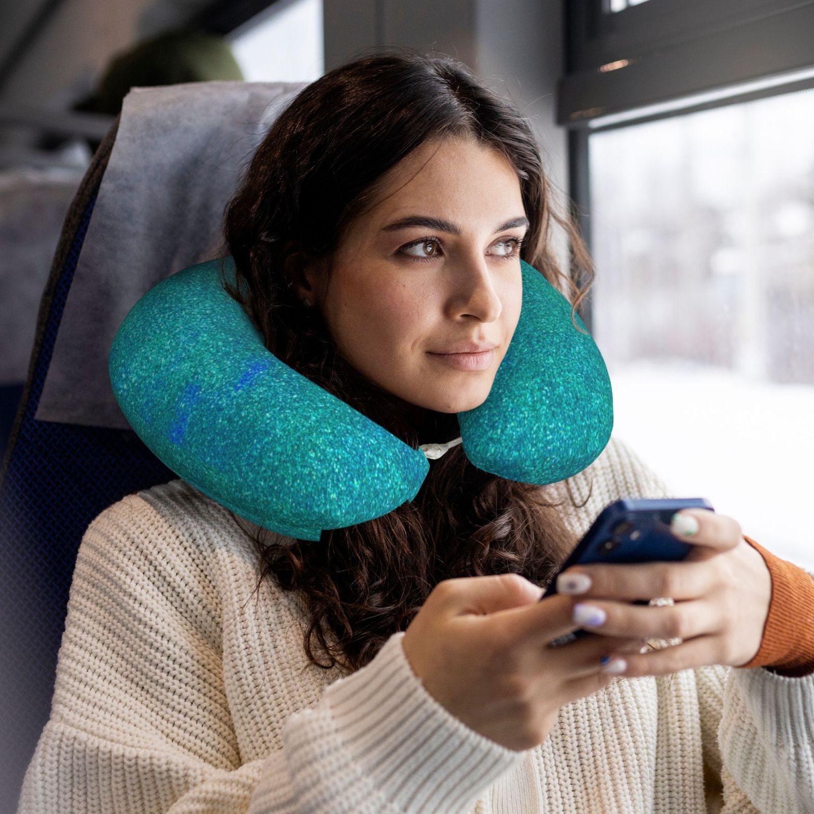 Xecao Blue Green Glitter Print Memory Foam Cervical Neck Pillow Versatile U-Shaped Pillows for Home,Office,Camping,Travelling,Soft Washable Cover
