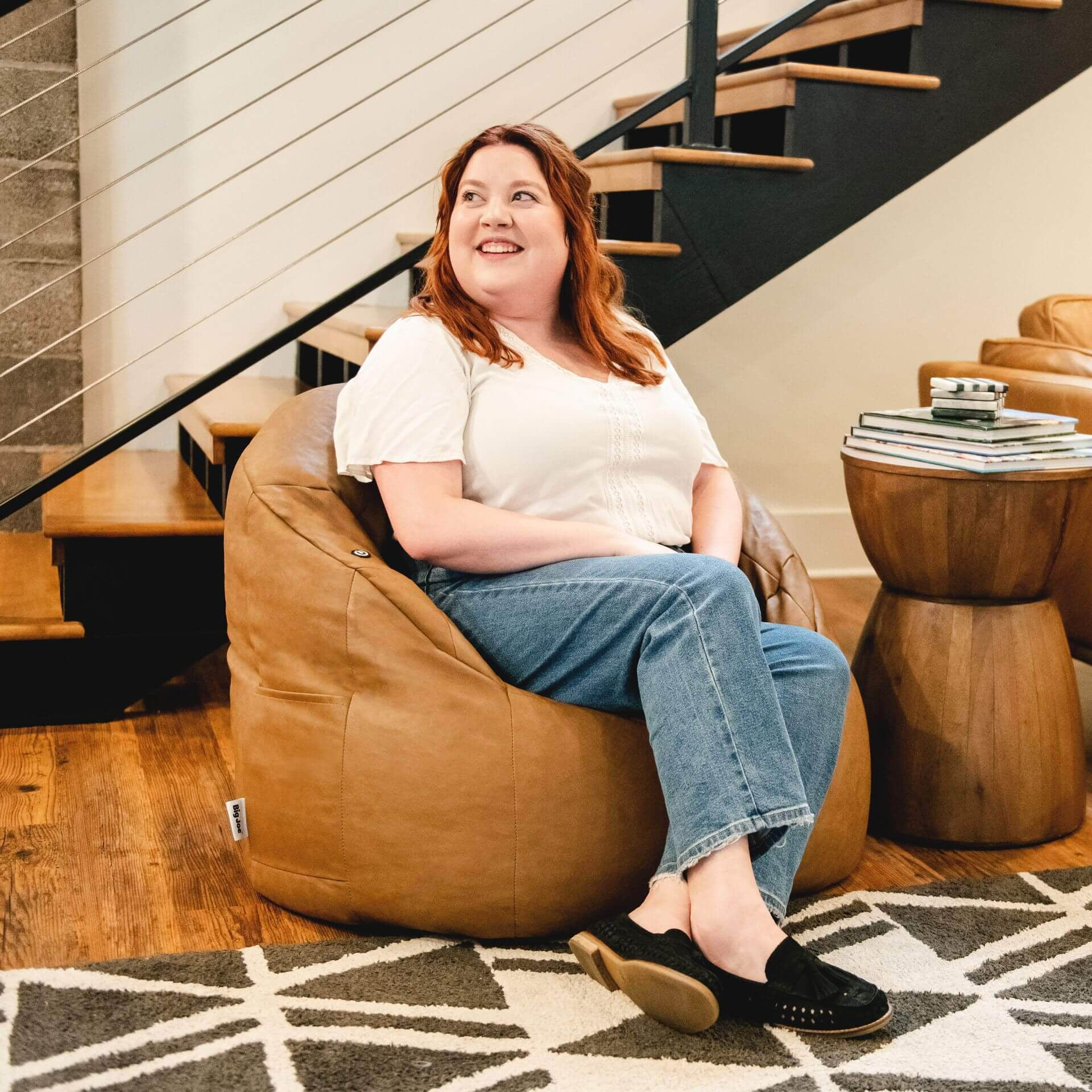 Big joe vibe chair with cup holder discount