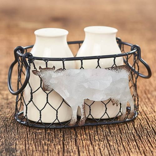 Farmhouse Salt and Pepper ShakersCow