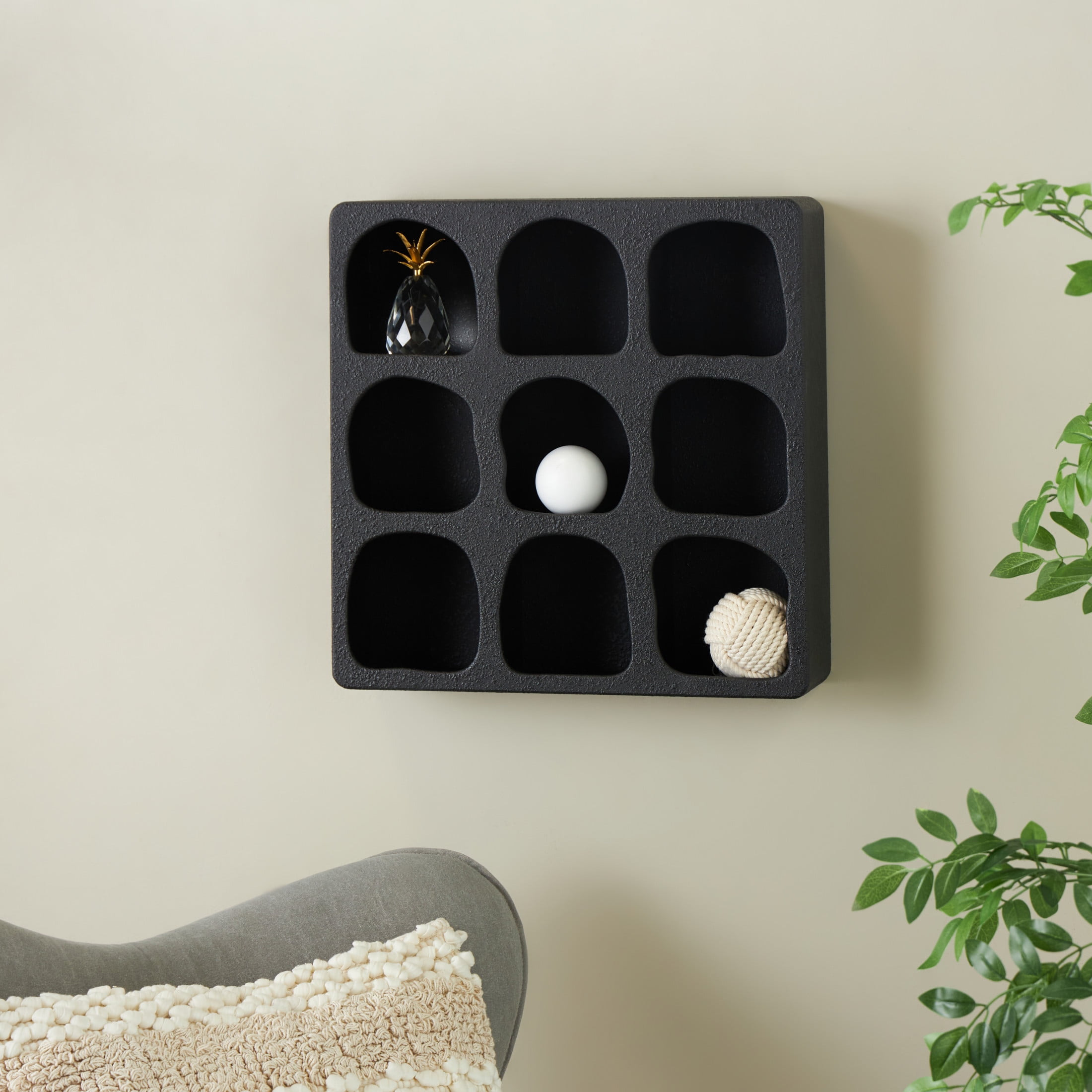 DecMode 19" x 5" 9-Tier Black Geometric Wall Shelf with Abstract Block Shapes