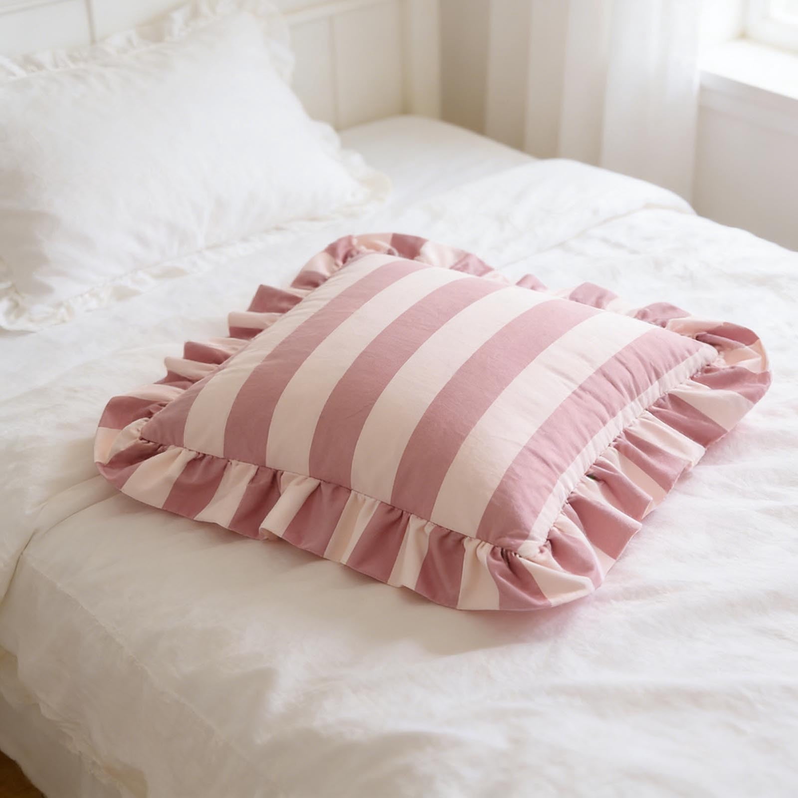 Outdoor Throw Pillows, Velvet Decorative Pillows, Ruffled Decorative Pillows (with filling), Perfect for Sofas, Bedrooms, and Living Rooms—Soft Home Textile Accessories