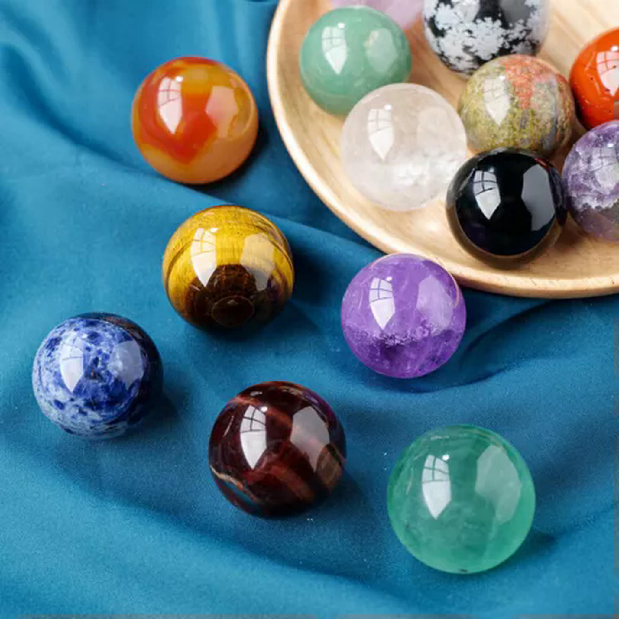 EOEMY Wholesale Mixed Natural Quartz Crystal Sphere Reiki Healing Energy Beads-10mm-50Pcs