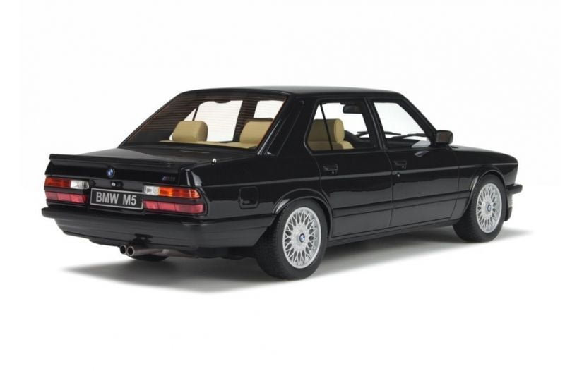bmw e28 model car