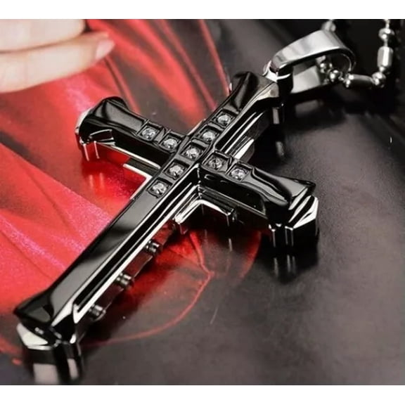 HOOUN Men Stainless Steel Chain Necklace Crystal Layered 3D Cross Jesus Pendant 0848-Black