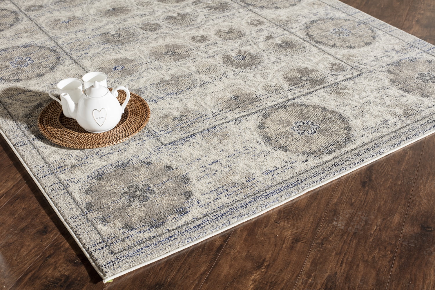Rugs America Beverly Collection grey Ivory BV100B Transitional Abstract Area Rug 7'10" x 9'10"