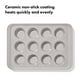 thumbnail image 4 of Molde para magdalenas OXO Good Grips, antiadherente Pro, con revestimiento de cerámica, 12 tazas, 4 of 6