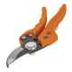 thumbnail image 1 of Tijera para poda Truper T-68 acero nylon 8' cuchilla de paso, 1 of 3