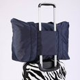 thumbnail image 2 of Bolsa de viaje ligera para hombre y mujer, azul marino, mediana, Moderna/Equipada ER, 2 of 4