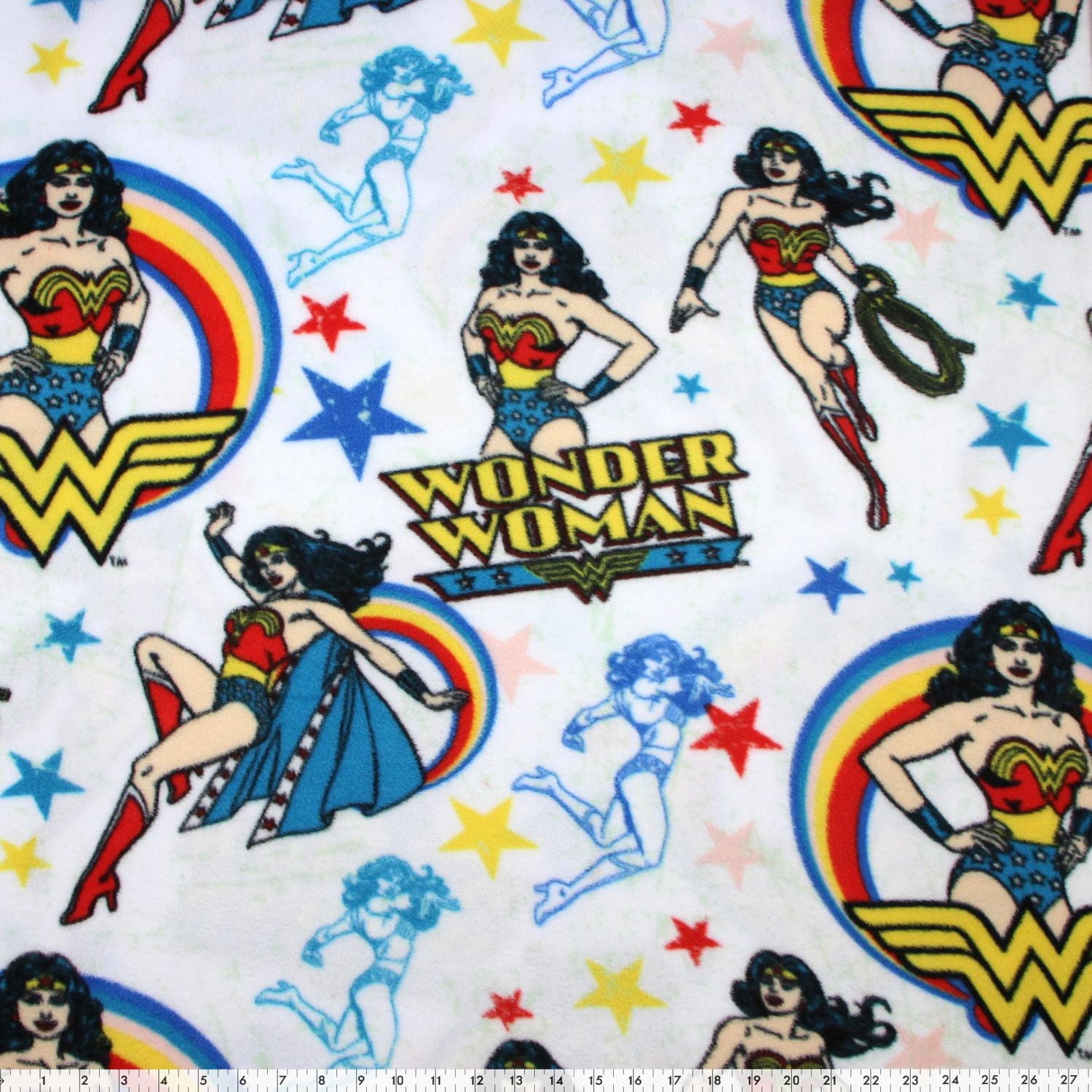 Tissu au mètre en molleton Fabric Creations à motif de Wonder Woman blanc
