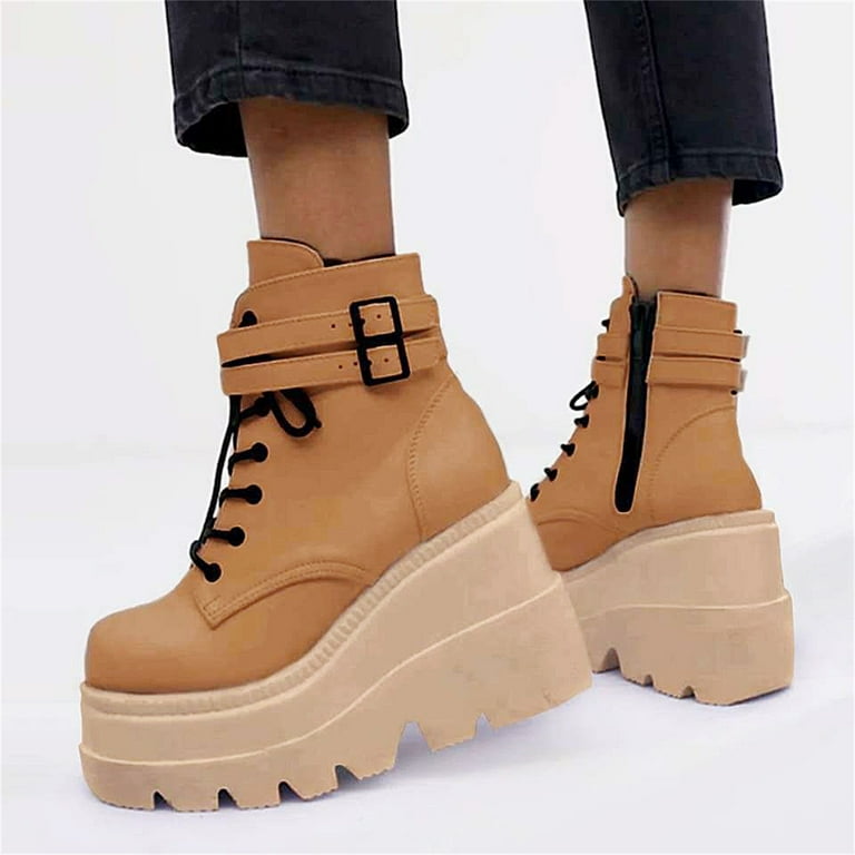 Flat hiker boots 2025