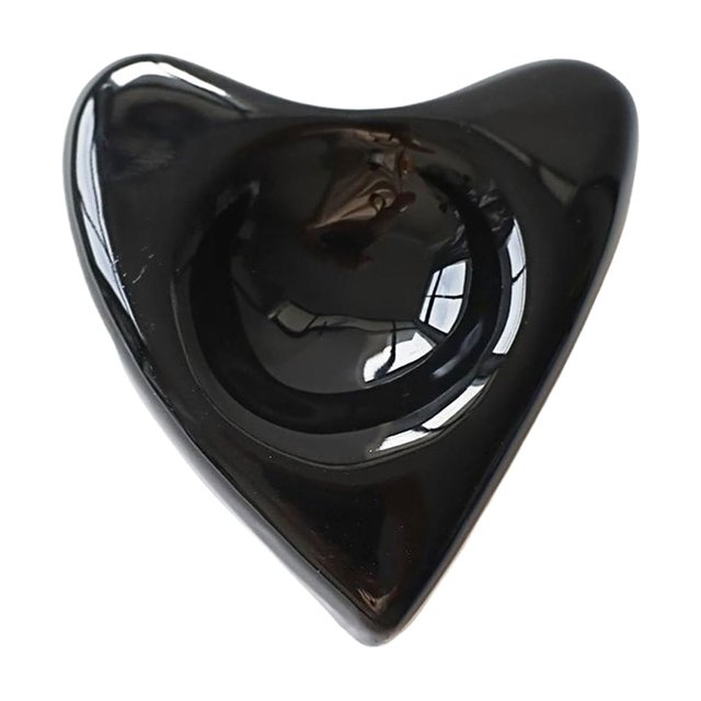 Leodye 1PCS Ceramic Heart-shaped Candle Holder Exquisite Design Valentine's Day Party Wedding Table Decor Romantic Gift Accessory -4.2 * 4.7 * 1.4in