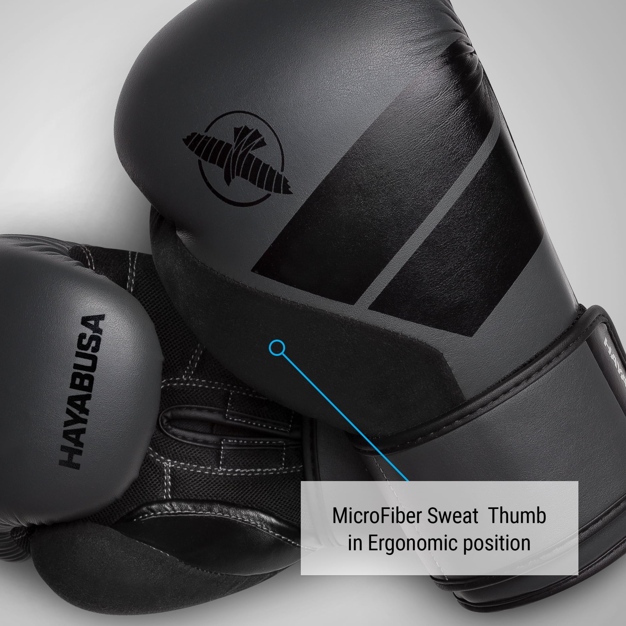 Medium Boxing Gloves with Hand Wraps