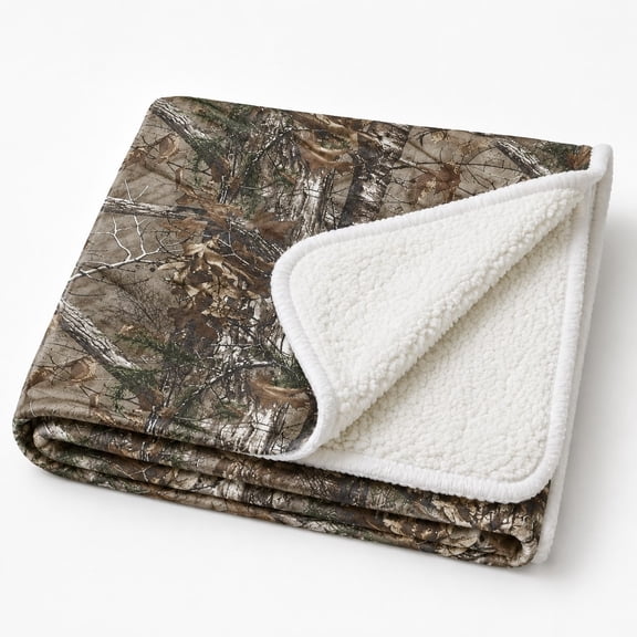 Woodland Camo Sherpa Fleece Blanket, Soft Plush Reversible Throw for Couch