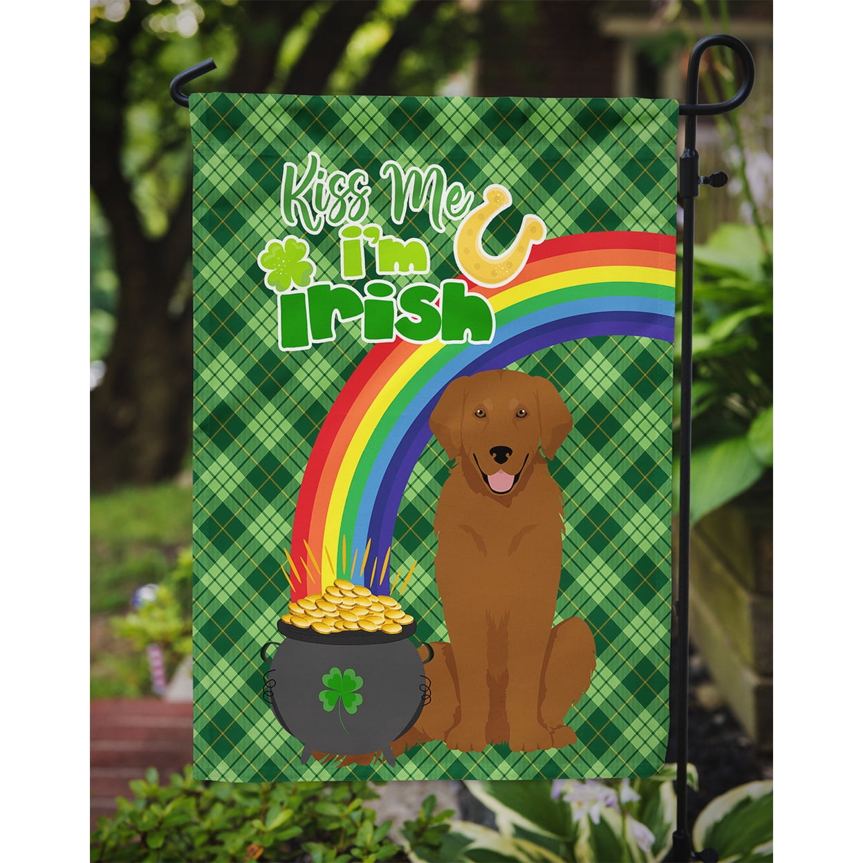 Mahogany Golden Retriever St. Patricks Day Flag Garden Size