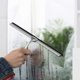 thumbnail image 5 of Bewildely Escurridor de ducha Limpiador de ducha de escurridor de ventana de acero inoxidable con gancho autoadhesivo Herramienta de limpieza de Suministros de limpieza para el hogar, 5 of 6