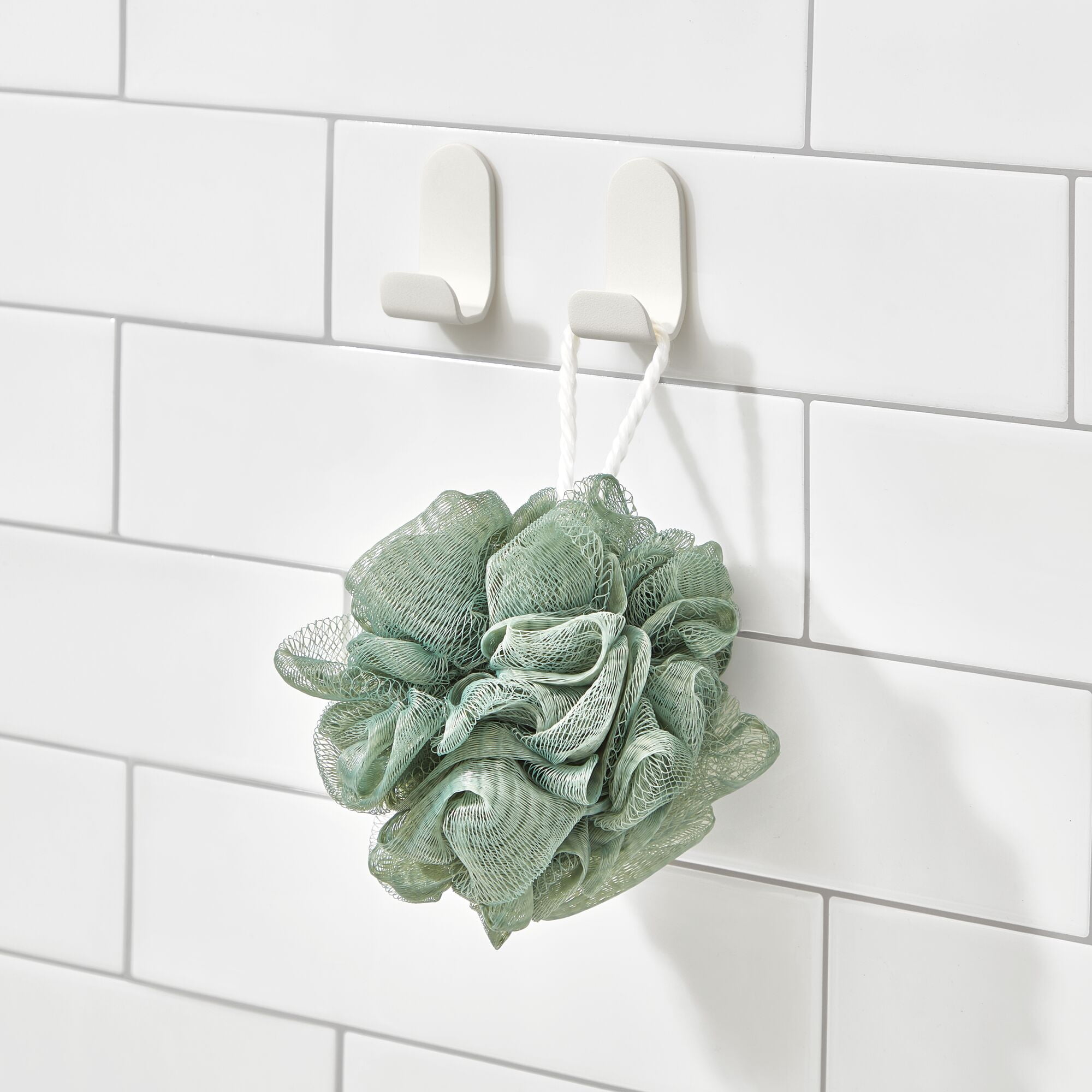 iDesign 2-Piece Adhesive Shower Hooks – Orleans Collection –Coconut/White