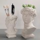 thumbnail image 4 of Portalápices creativo de resina, escultura de David, retrato, estatua, Caja de almacenaje para brochas de maquillaje, jarrón para maceta, arte artesanal, decoración de jardín JM, 4 of 5