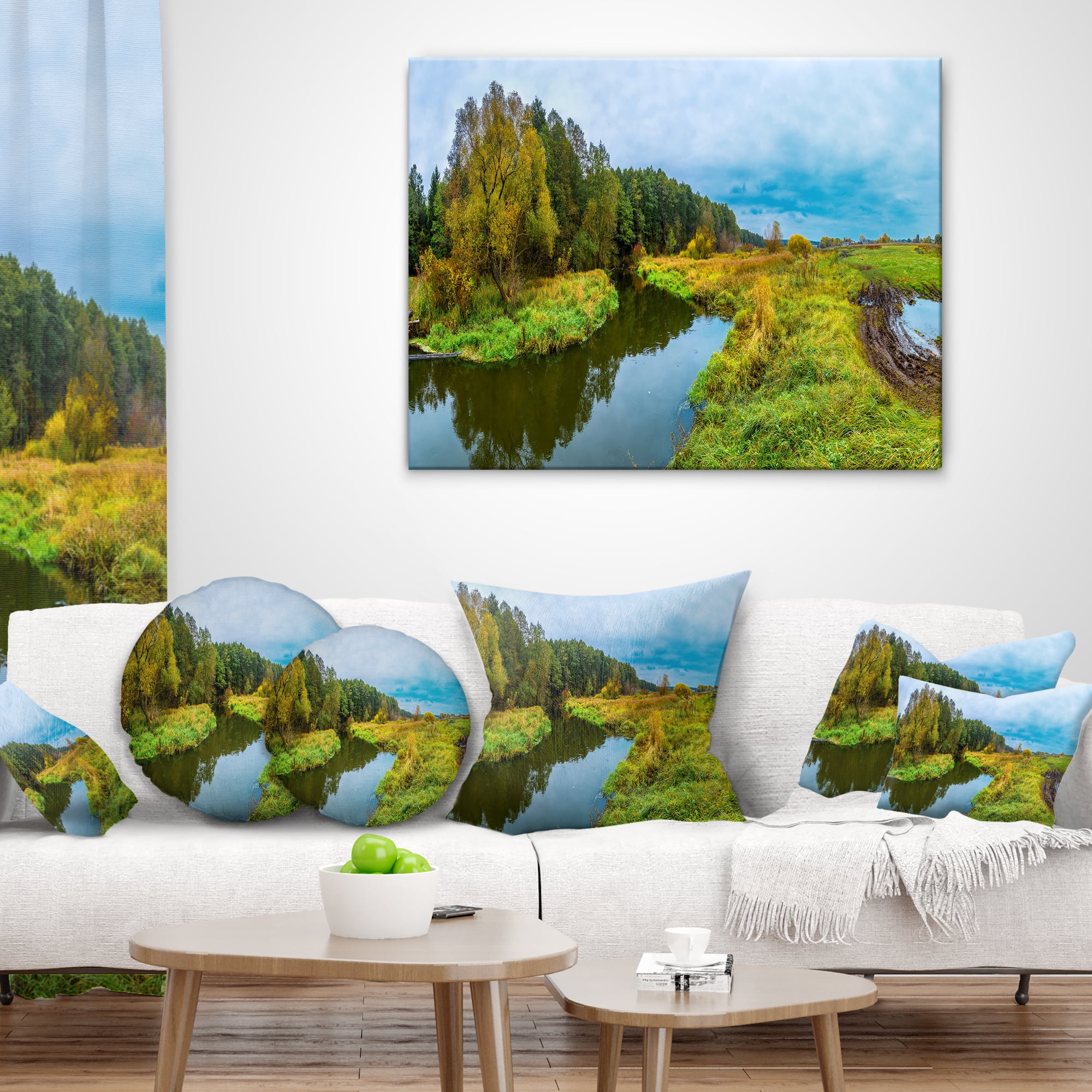 Designart Green Park by the Lake - Landscape Photography Throw Pillow - 16x16