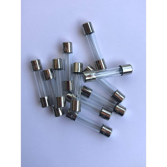 7a 125v Replacement fuses (1 1/4x1/4 in) - 10 FUSES - for C7 & C9 Christmas lights - Fast Blow 6x30mm