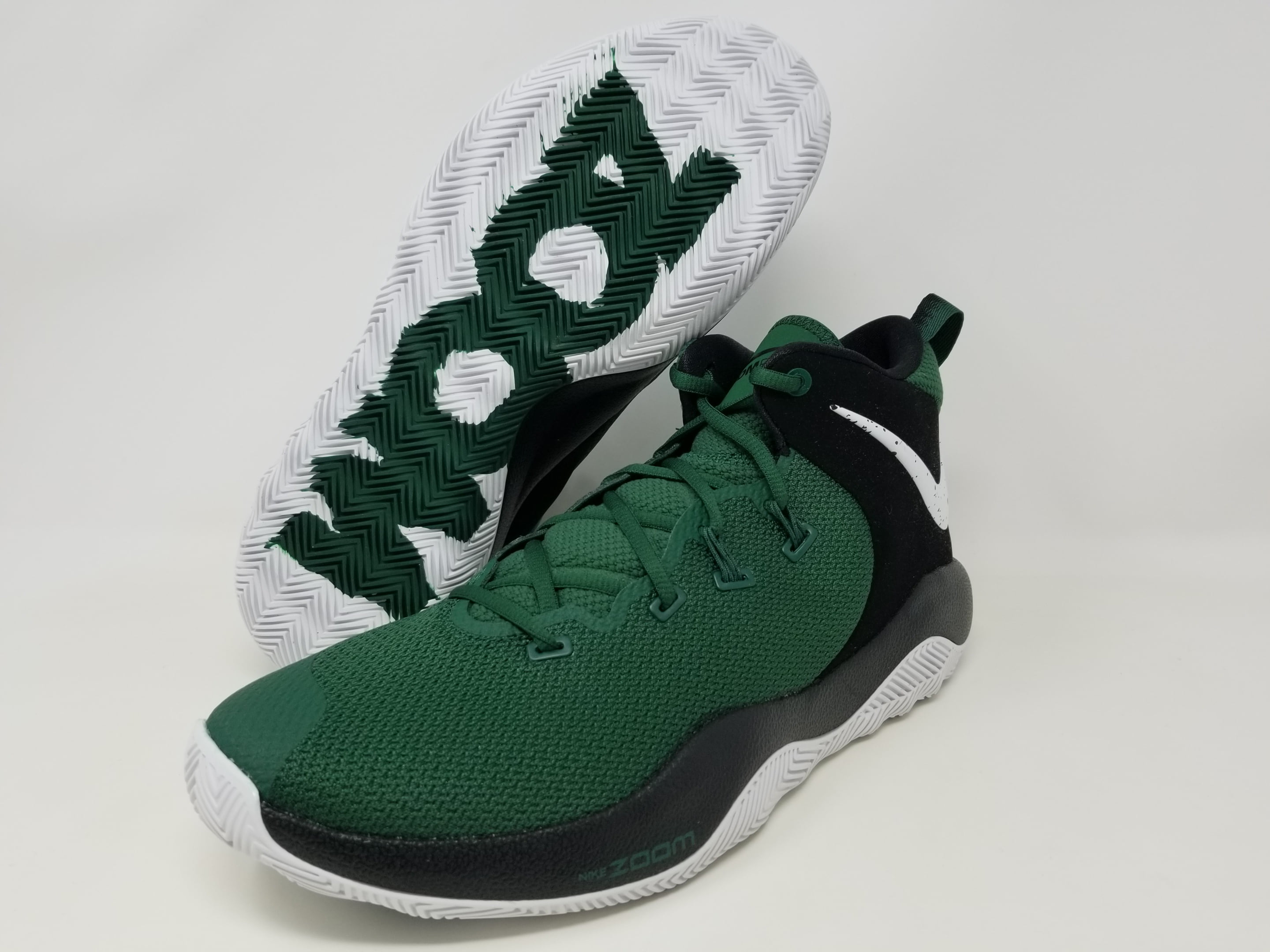 green and black nike basketball shoes