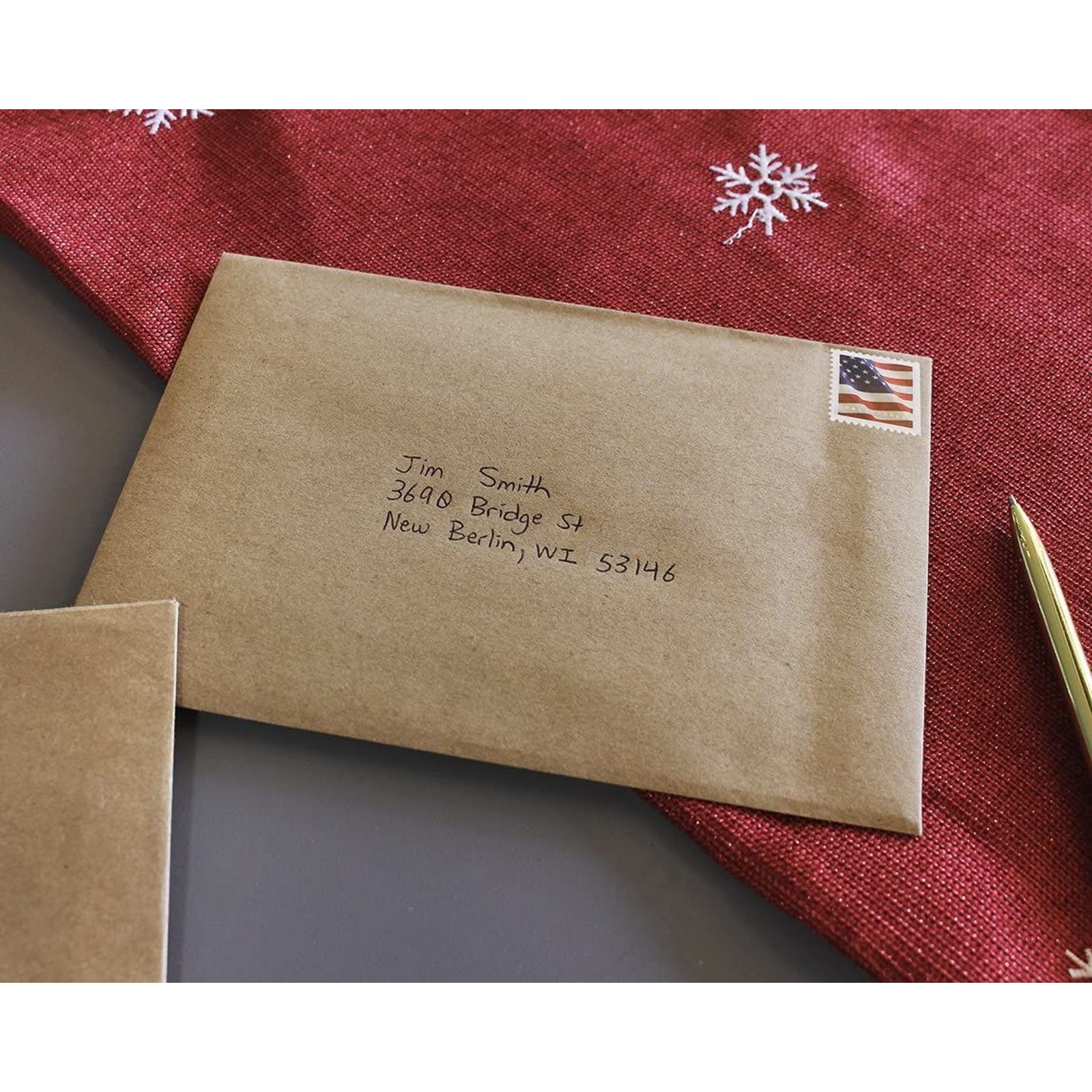 ValBox 100 Pack A7 Invitation Envelopes 5 x 7, White Kraft Paper Envelopes Self Seal for 5x7 Cards, Weddings, Stationery, Baby Shower, Birthday, 5.25