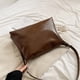thumbnail image 5 of Bolso Hombro para Mujer Con Múltiples Bolsillos en Las Axilas Hobo Cuero PU (Caqui), 5 of 6