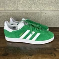 thumbnail image 2 of Ad-id-as Originals Gazelle Shoes Size 9 Green Sneakers BB5477 New In Box, 2 of 6
