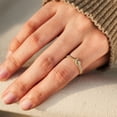 thumbnail image 2 of Anillo STORYJEWELLERY de plata de ley 925 con nudo bicolor, tamaño 6, 2 of 6