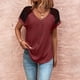 thumbnail image 2 of Camiseta informal de manga corta con empalme de encaje y botones en la parte superior con cuello en V para mujer para uso en verano, rojo vino XL, 2 of 5