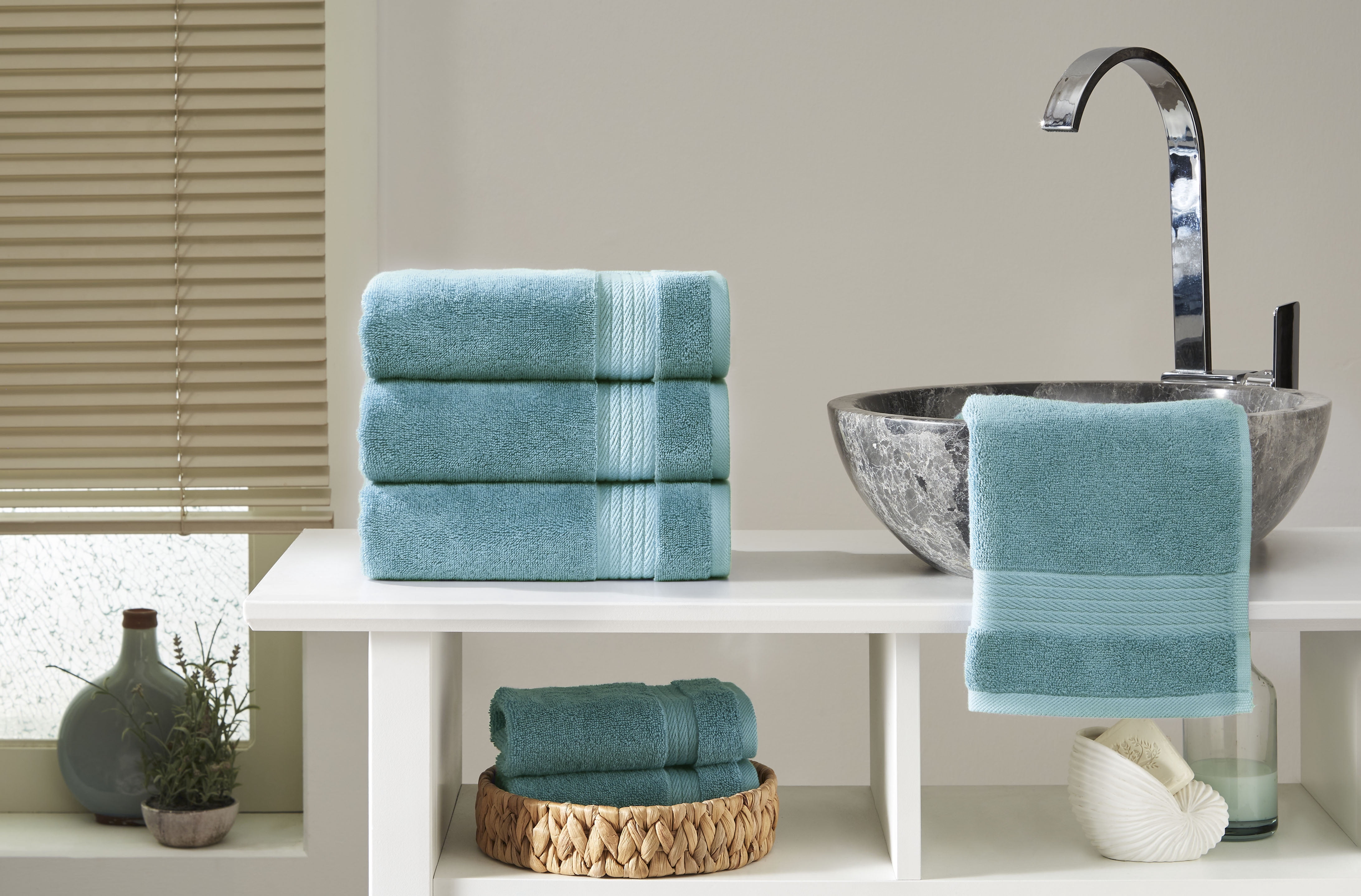 Ozdilek 4-Piece 16x30 Hand Towels  575 GSM – 100% Turkish Cotton, Luxury Soft , Quick Dry & Absorbent, Fade-Resistant, Comfortable & High-Quality Cotton Towel (Milky Blue)