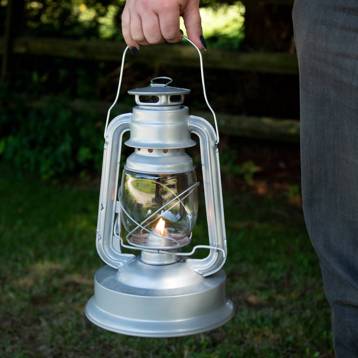 Rayo Royal 9 Candlepower Kerosene Camping Lantern