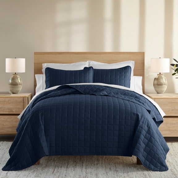 Noble Linens Navy Square Pattern Quilted Coverlet Set, Full/Queen