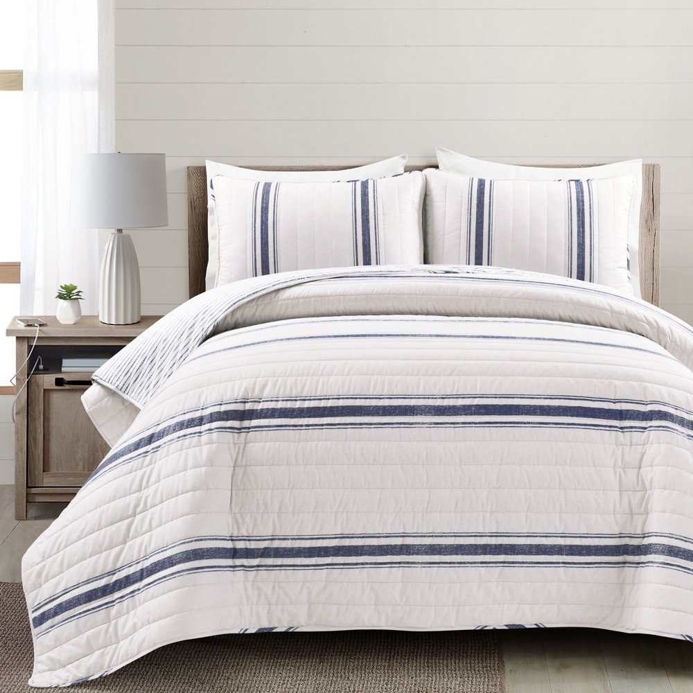 Lush Decor Farmhouse Stripe Cotton Reversible Quilt, Full/Queen, Navy