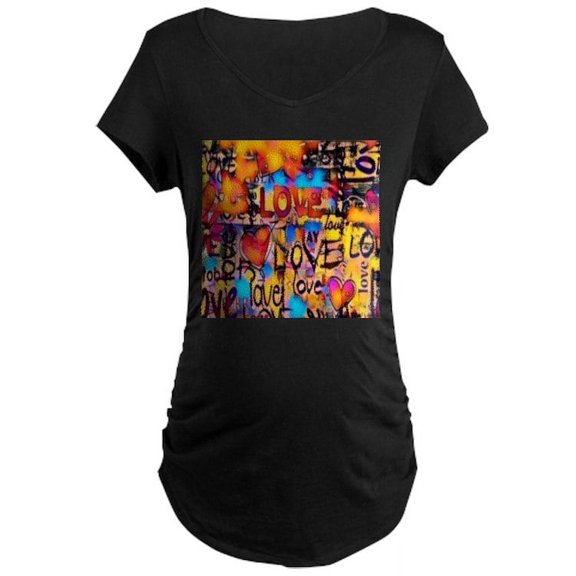 CafePress - Graffiti Love Maternity T Shirt - Maternity Dark T-Shirt
