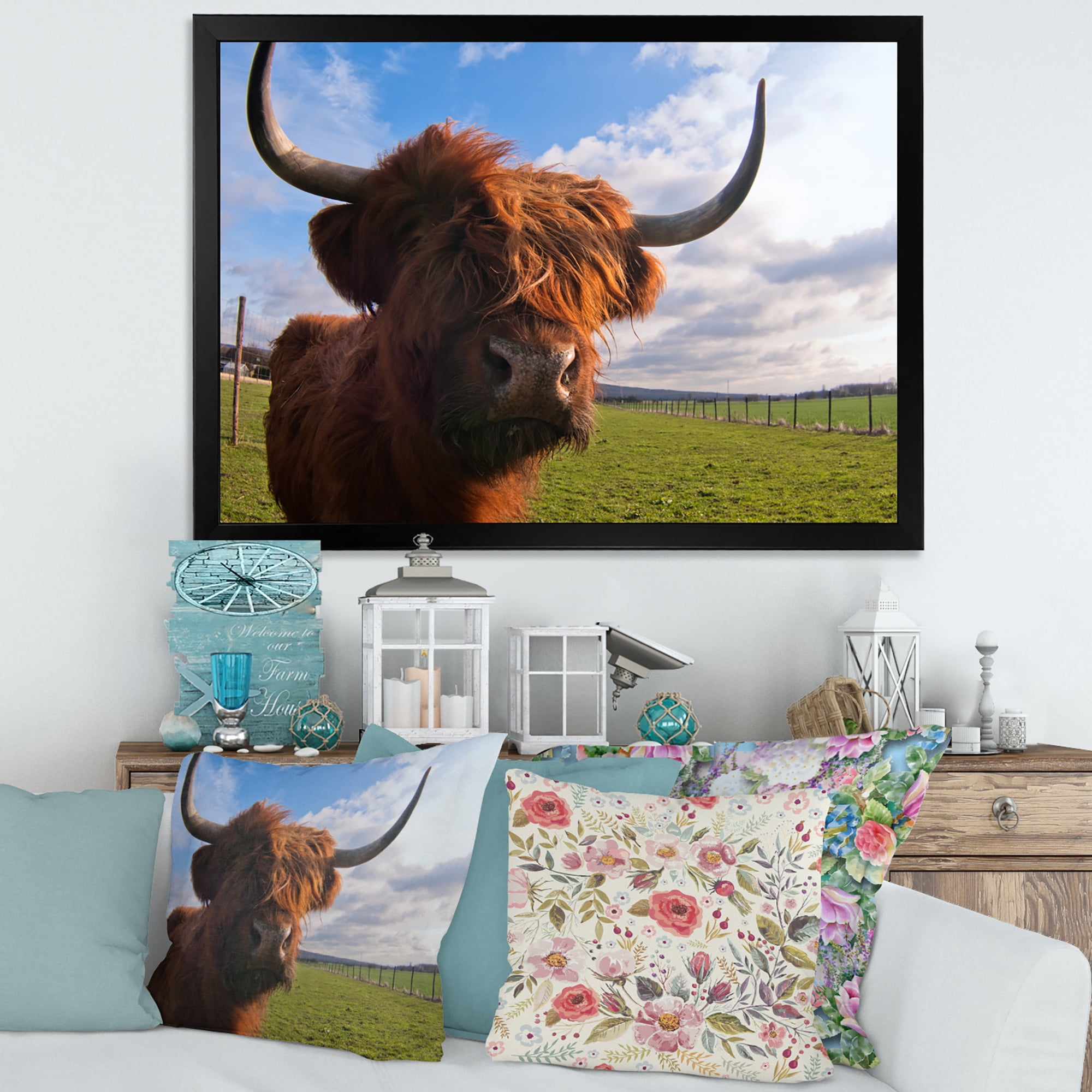Designart 'Close Up Portrait Of A Yak' Farmhouse Framed Art Print